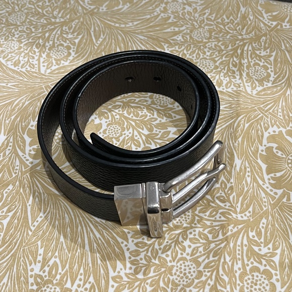 Coach Leather Reversible Belt - Picture 3 of 7